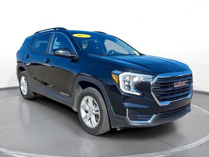 Used 2023 GMC Terrain SLE w/ Driver Convenience Package