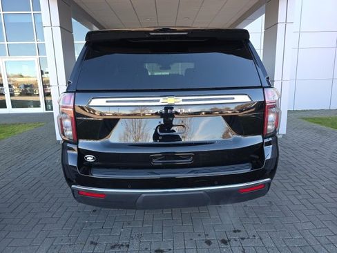 Used 2023 Chevrolet Tahoe LS image 3