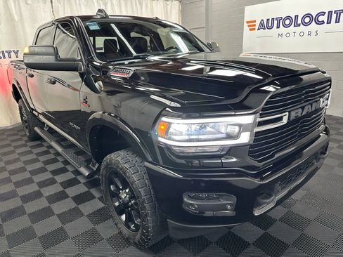 Used 2022 RAM 2500 Laramie AWD/4WD image 2