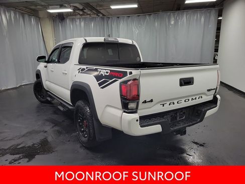 Used 2019 Toyota Tacoma TRD Pro AWD/4WD image 6
