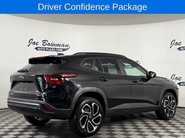 New 2026 Chevrolet Trax RS w/ Driver Confidence Package FWD image 7