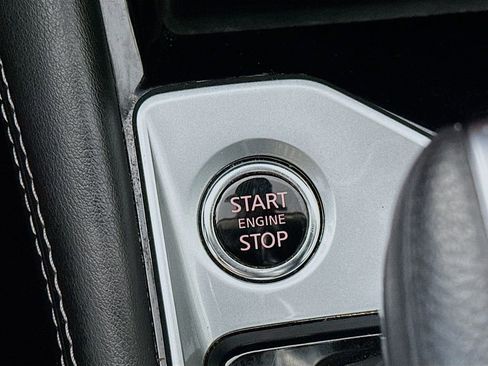 Used 2023 Nissan Altima 2.5 SV FWD image 25