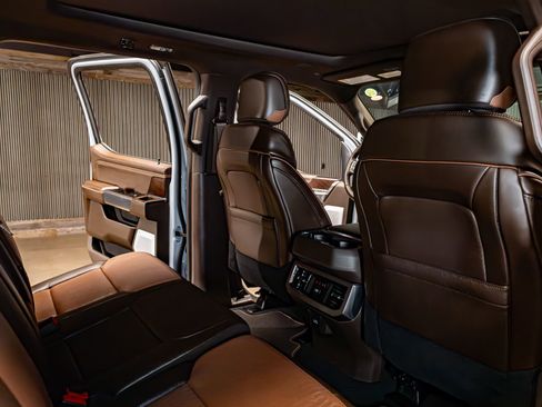 Used 2026 Ford F450 King Ranch w/ Chrome Package image 25