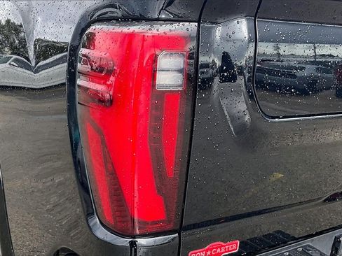 Used 2024 GMC Sierra 2500 Denali w/ Denali Reserve Package image 19