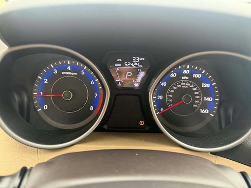 Used 2011 Hyundai Elantra GLS w/ Preferred Equipment Pkg 3 image 9