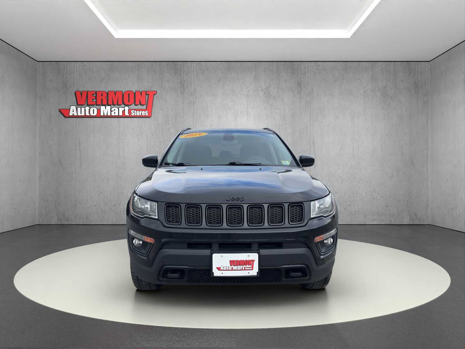 Used 2019 Jeep Compass Sport AWD/4WD image 2