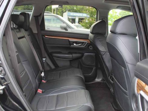 Used 2017 Honda CR-V Touring image 28