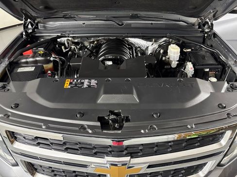 Used 2018 Chevrolet Tahoe LT w/ Luxury Package RWD image 52