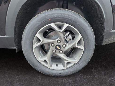 New 2026 Chevrolet Trax LT w/ Driver Confidence Package image 15