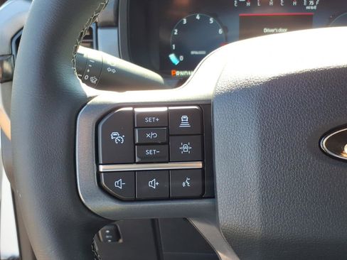 Used 2025 Ford F150 Lariat w/ Equipment Group 501A Mid AWD/4WD image 19