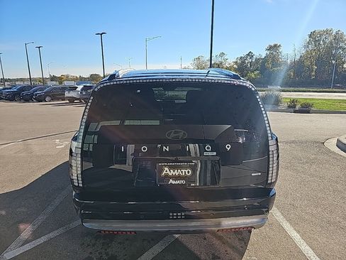New 2026 Hyundai Ioniq 9 Limited image 4