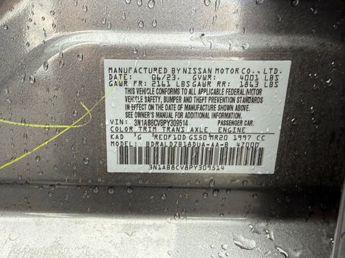 Used 2023 Nissan Sentra SV image 32