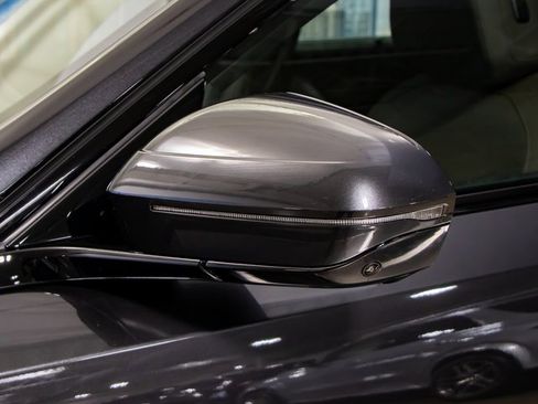 New 2026 BMW 530i xDrive w/ M Sport Package image 10