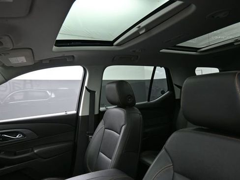 Used 2021 Chevrolet Traverse Premier w/ LPO, Floor Liner Package AWD/4WD image 17