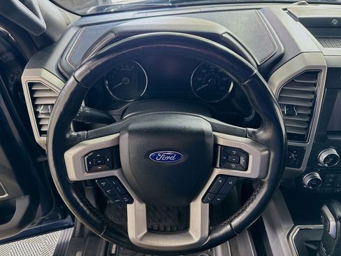 Used 2018 Ford F150 Platinum w/ Equipment Group 701A Luxury image 17