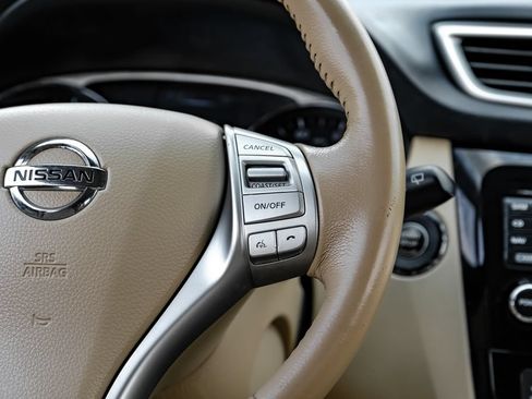 Used 2014 Nissan Rogue SL FWD image 14
