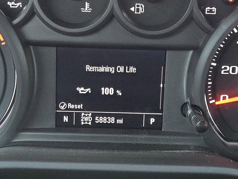 Certified 2024 GMC Sierra 1500 Pro w/ Pro Value Package image 17