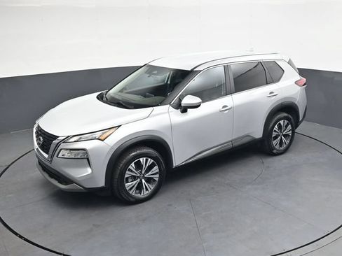 Used 2023 Nissan Rogue SV AWD/4WD image 29