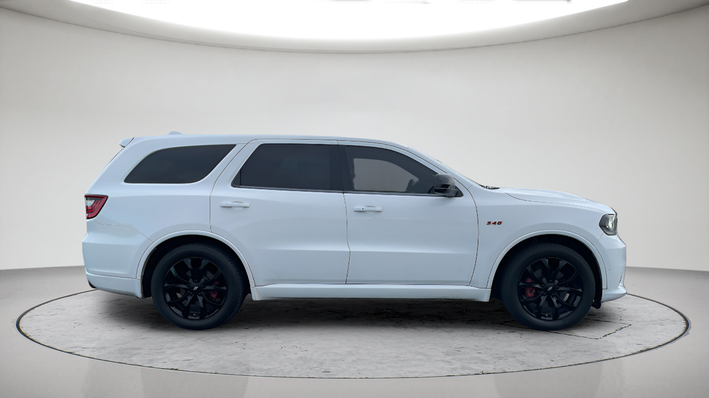 Used 2019 Dodge Durango R/T w/ Blacktop Package AWD/4WD image 4