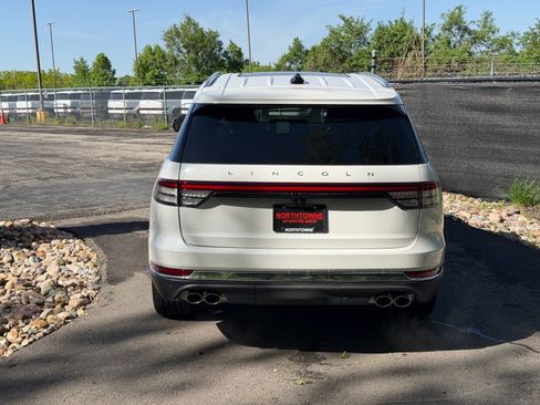 New 2026 Lincoln Aviator Reserve AWD/4WD image 4