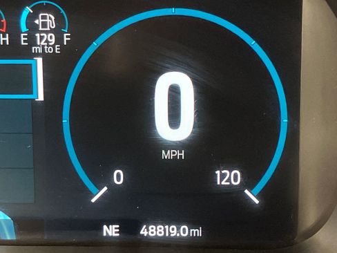 Certified 2022 Ford F150 Lariat w/ Equipment Group 502A High image 22