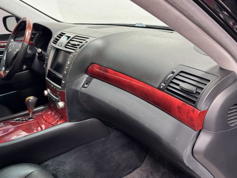 Used 2010 Lexus LS 460 image 11
