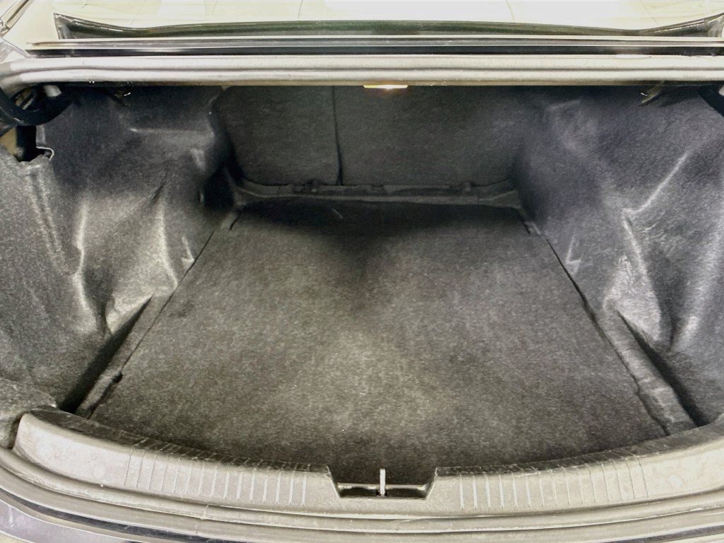 Used 2023 Chevrolet Malibu LS FWD image 26