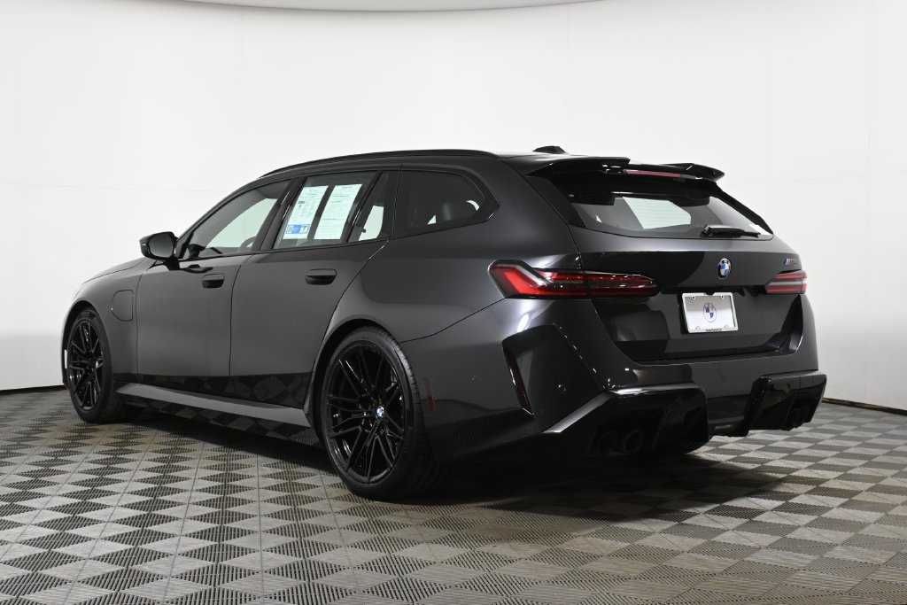 Used 2025 BMW M5 Touring AWD/4WD image 5
