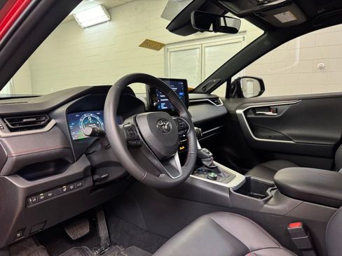 Used 2025 Toyota RAV4 XSE w/ Weather Package image 12