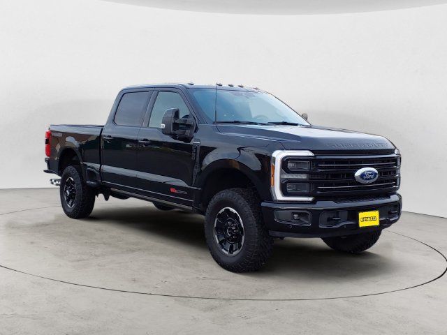 Certified 2025 Ford F350 Platinum w/ Tremor Off-Road Package AWD/4WD image 3