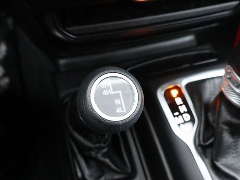 Used 2020 Jeep Gladiator Sport w/ Quick Order Package 24S image 9