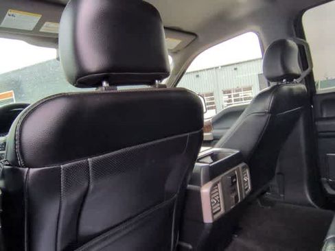 Used 2016 Ford F150 Lariat w/ Equipment Group 502A Luxury image 19