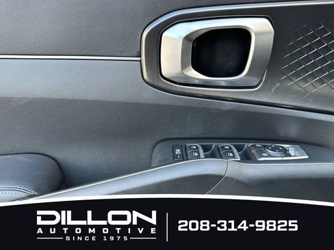Used 2022 Kia Sorento EX FWD image 13