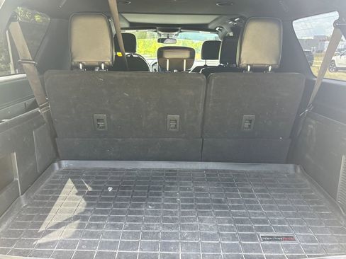 Used 2021 Ford Expedition Max Limited AWD/4WD image 18