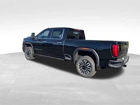 New 2026 GMC Sierra 3500 Denali Ultimate AWD/4WD image 3