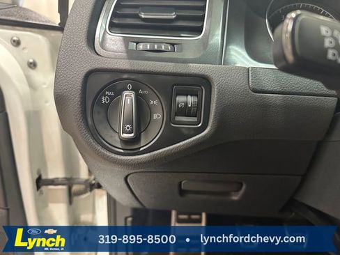 Used 2019 Volkswagen Golf Alltrack S AWD/4WD image 13