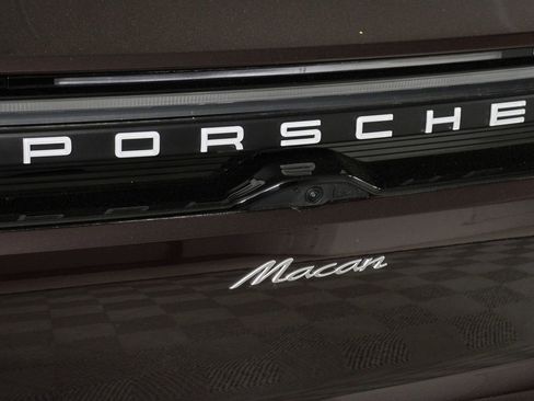 Certified 2025 Porsche Macan Electric RWD image 22