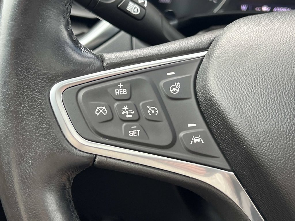 Used 2022 Chevrolet Equinox Premier AWD/4WD image 26