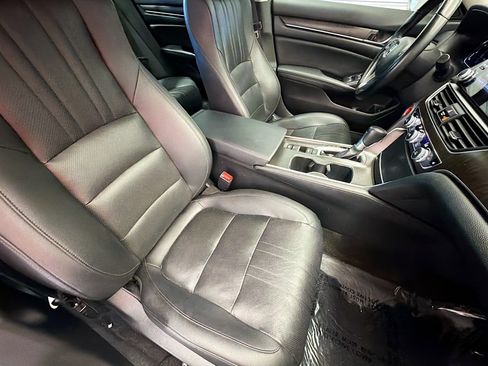 Used 2022 Honda Accord EX-L image 15