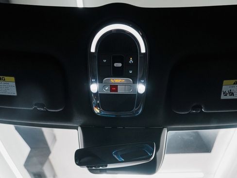 Used 2024 Hyundai Ioniq 6 Limited image 41