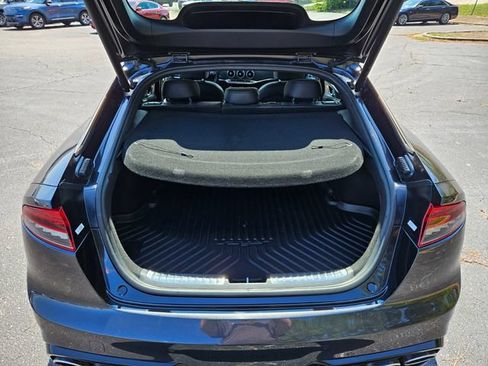 Used 2023 Kia Stinger GT2 RWD image 17