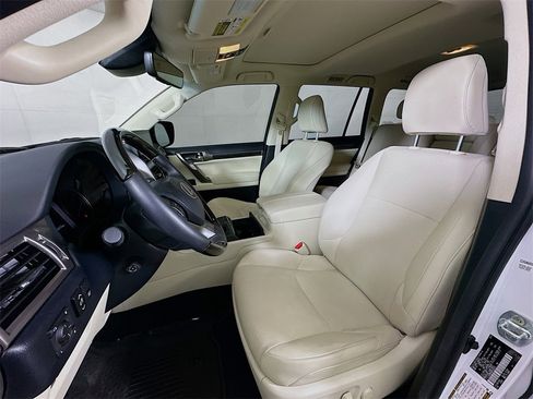 Used 2023 Lexus GX 460 Premium image 15