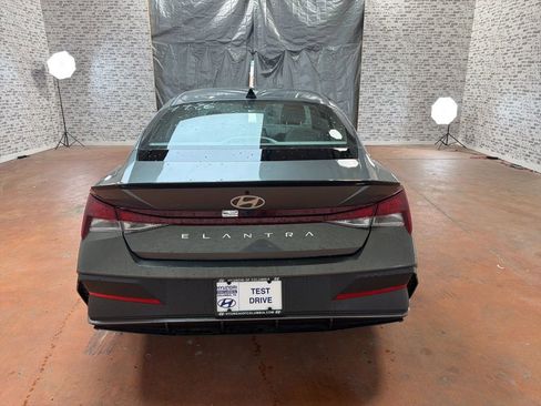 New 2026 Hyundai Elantra Sport image 6