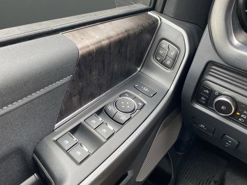 New 2026 Ford F250 Lariat w/ FX4 Off-Road Package image 28