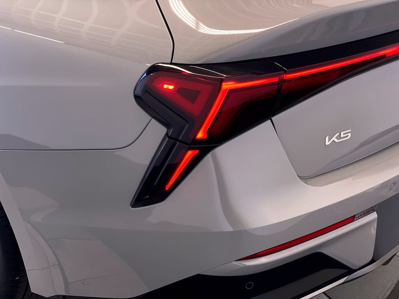 New 2026 Kia K5 GT-Line w/ GT-Line Premium Package FWD image 9