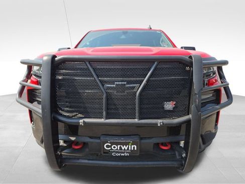 Used 2019 Chevrolet Silverado 1500 LT Trail Boss w/ Convenience Package AWD/4WD image 4