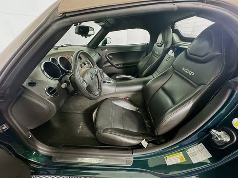 Used 2008 Pontiac Solstice GXP w/ Premium Package image 13