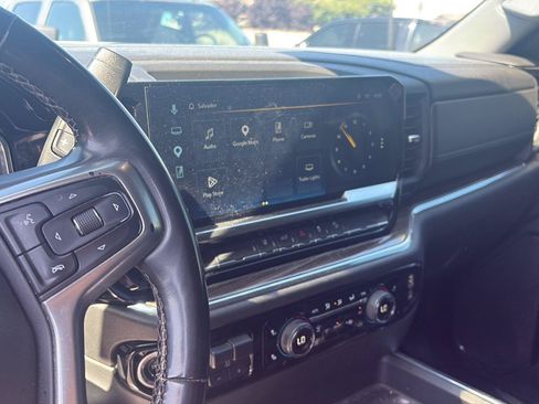 Used 2024 Chevrolet Silverado 2500 LT w/ Convenience Package AWD/4WD image 11