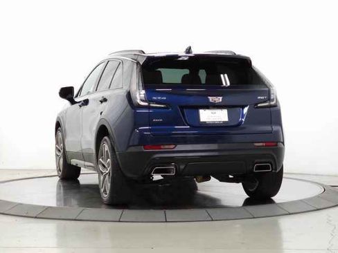 Certified 2022 Cadillac XT4 Sport image 3
