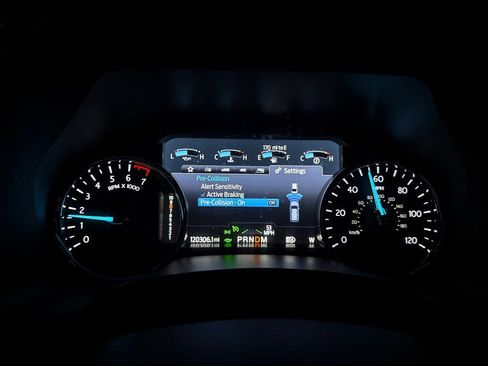 Used 2020 Ford Expedition Max XLT w/ Equipment Group 202A image 47